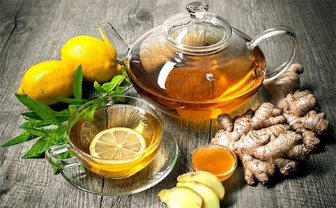 Thé avec citron et gingembre